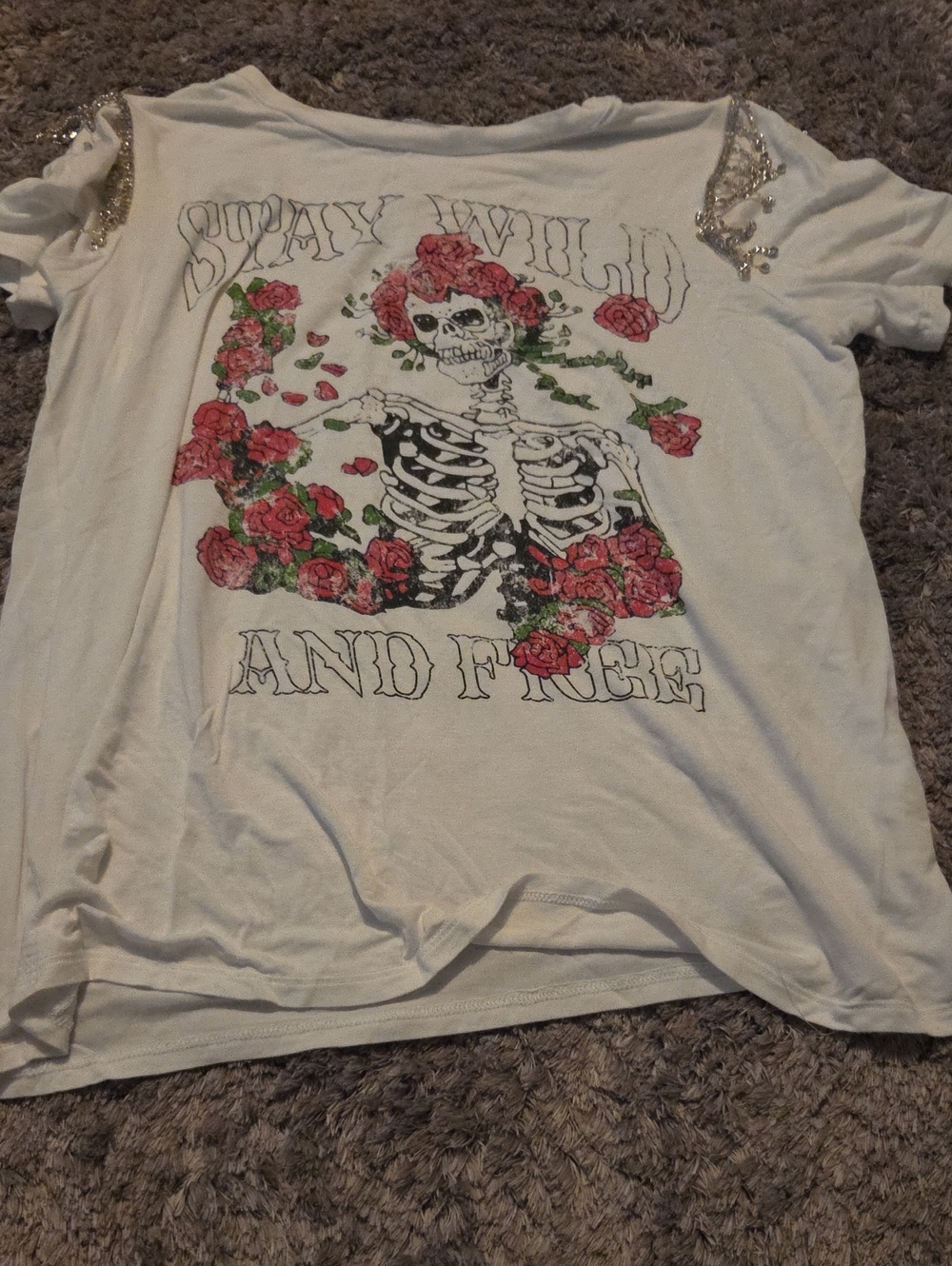 White Short-Sleeve Graphic Tee with Pink Rose Skeleton Design